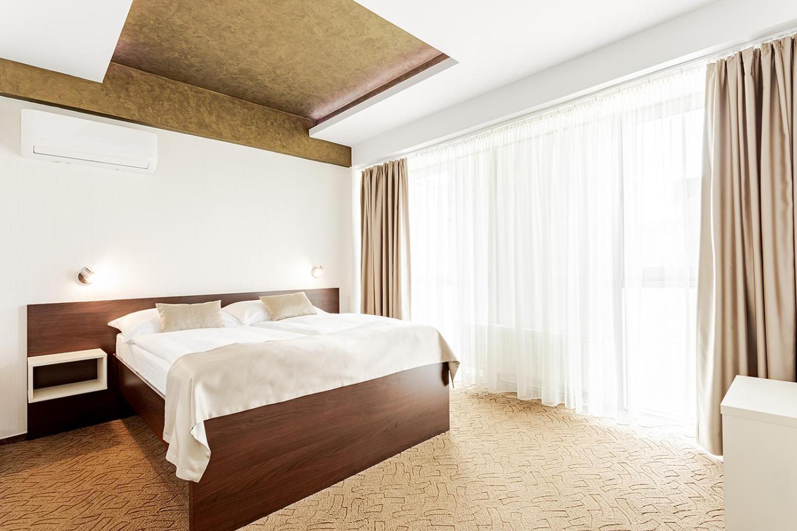 Hotel Saris بارديوف المظهر الخارجي الصورة