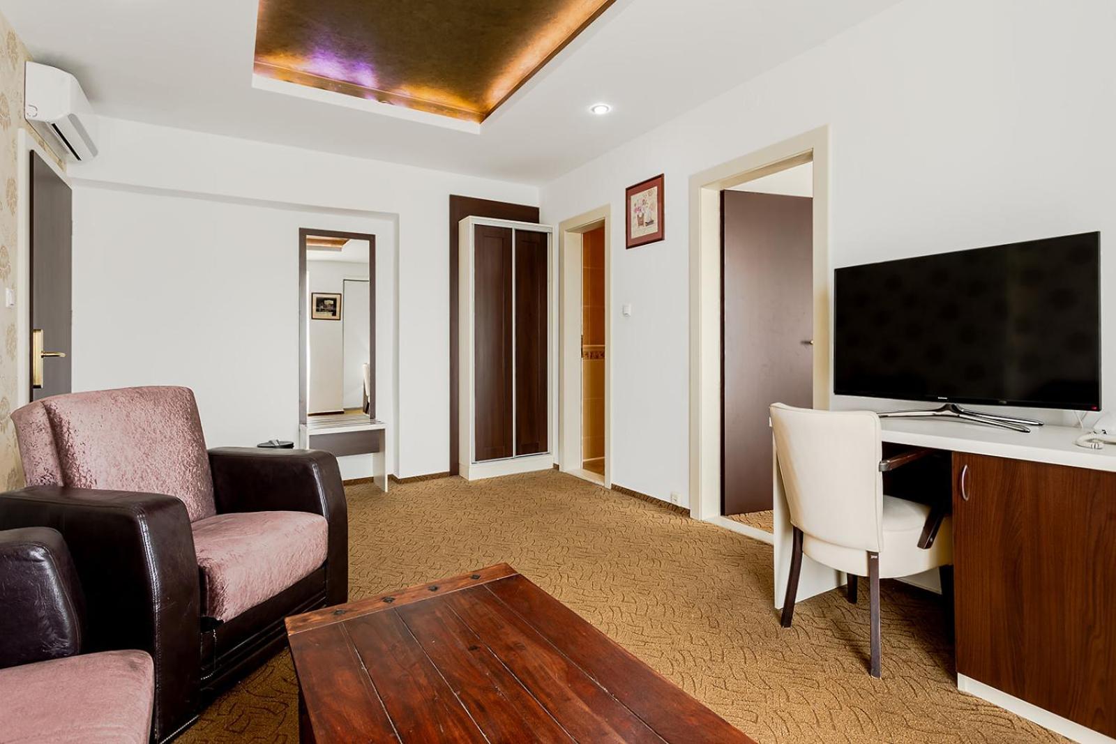 Hotel Saris بارديوف المظهر الخارجي الصورة