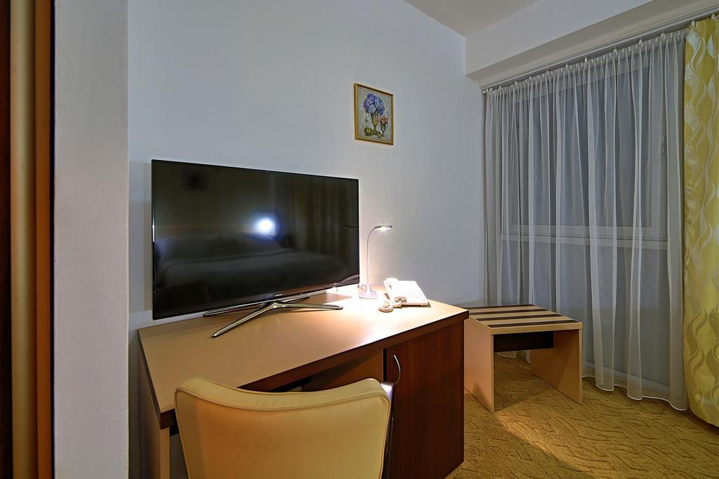 Hotel Saris بارديوف المظهر الخارجي الصورة